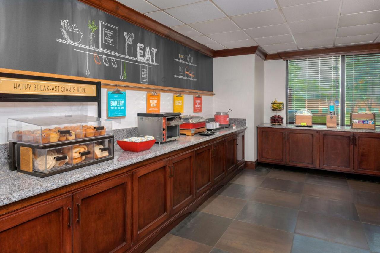 Hampton Inn Boston / Marlborough Exterior photo